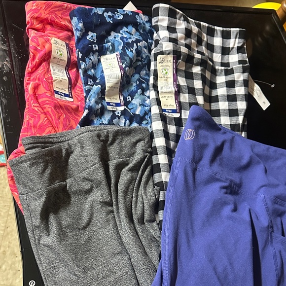 12 clothing pieces - Picture 12 of 14